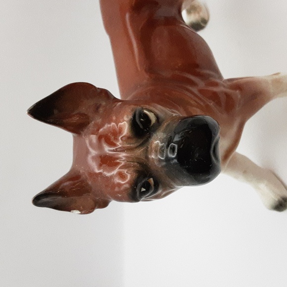 Vintage Wales Porcelain Boxer Dog Figurine Made in Japan - Picture 8 of 9